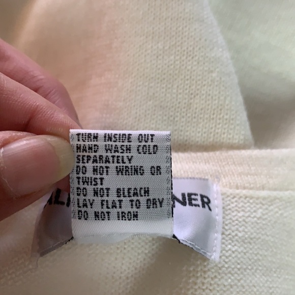 Vintage🧚♀️ Alfred Dunner Petite Creamy Sequinned Sweater Size PM - Picture 11 of 13